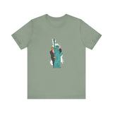 Trump Biden Statue Of Liberty - Menage A Trois - Men's T-Shirt