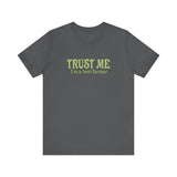 Trust Me- I'm A Beet Farmer - Men's T-Shirt