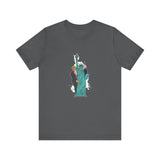 Trump Biden Statue Of Liberty - Menage A Trois - Men's T-Shirt